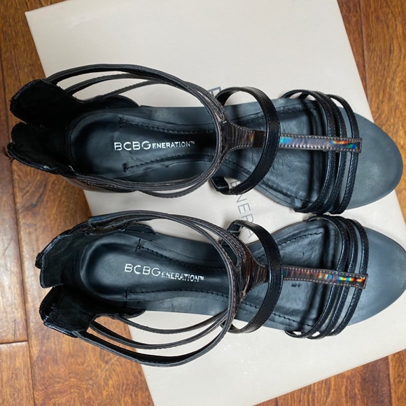 BCBGeneration SANDALS - Picture 3 of 9